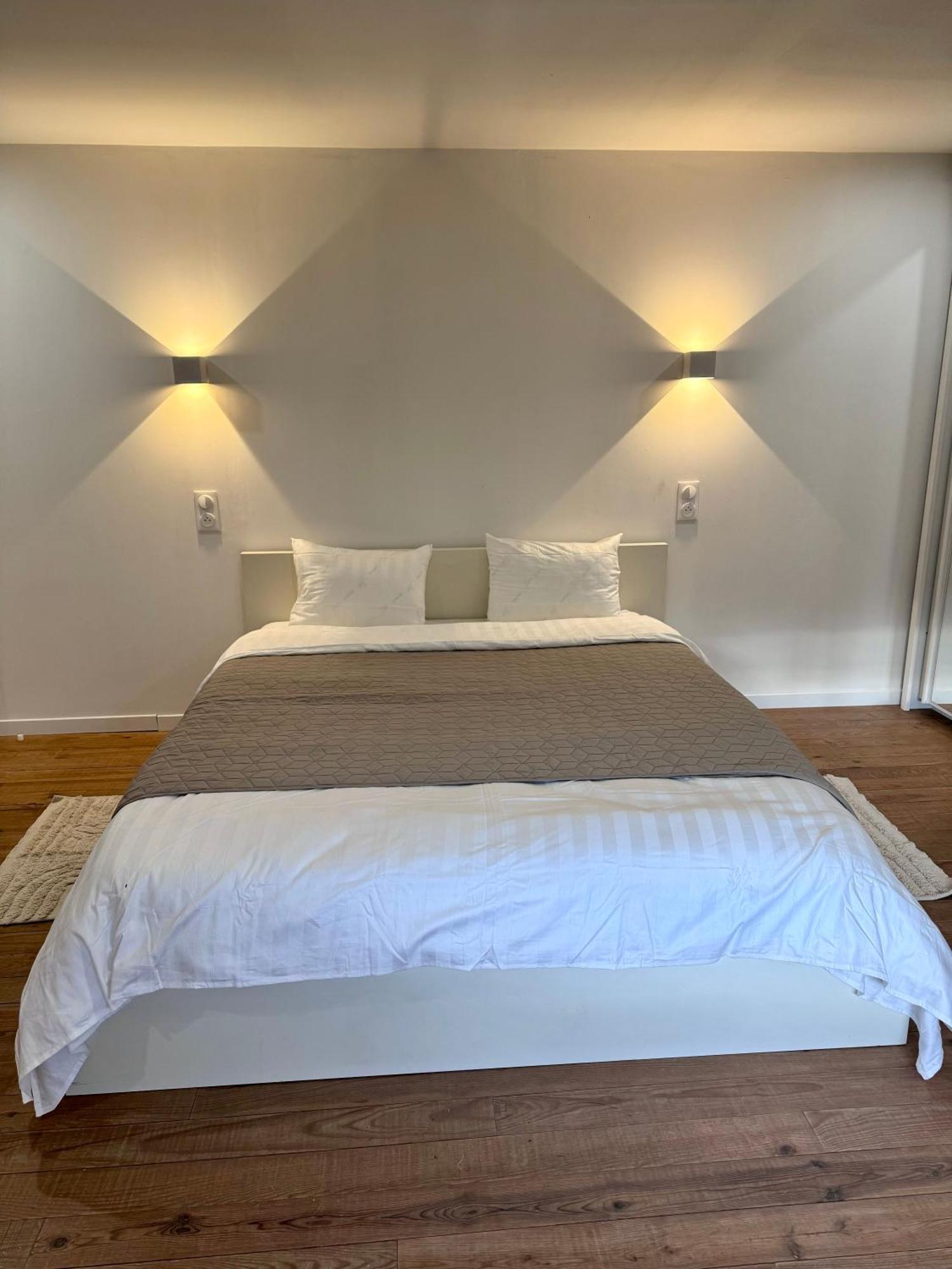 Appartement Moderne Champsevraine Экстерьер фото